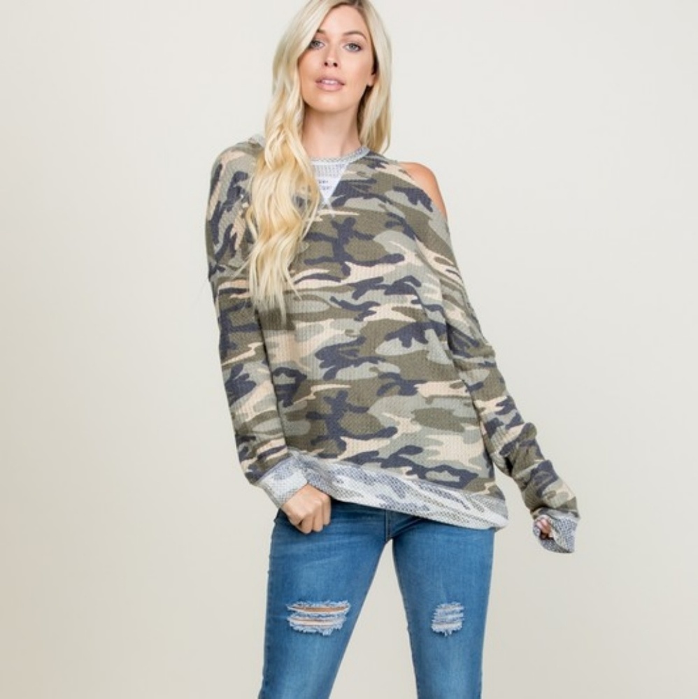 Amazing camo cold shoulder waffle top - Picture 6 of 7